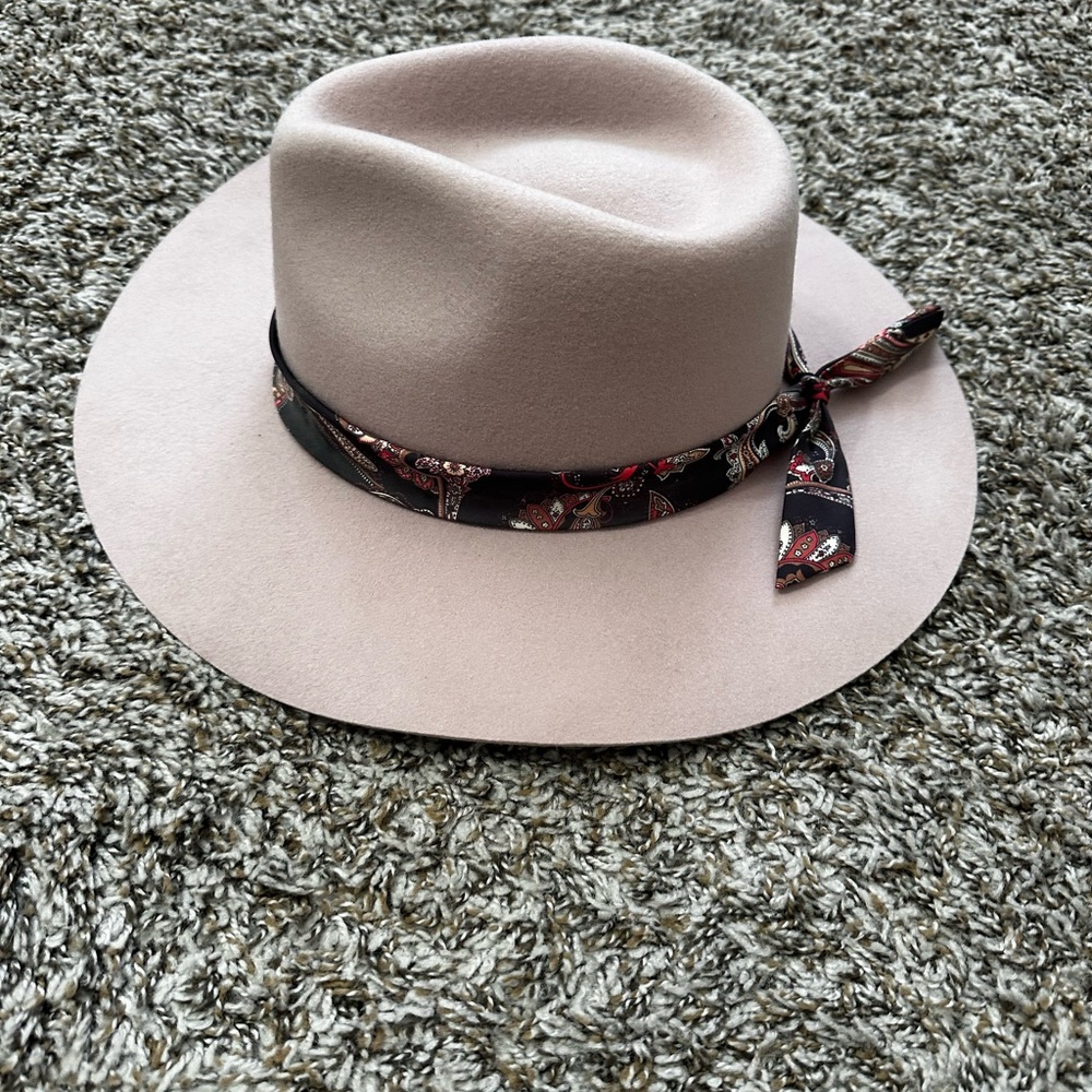Wyeth Hat